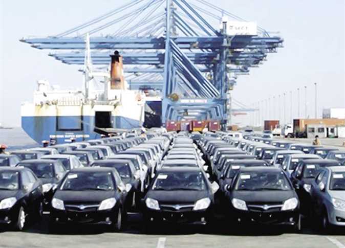 مهلة جديدة للمصريين بالخارج بشأن مبادرة السيارات ( إعرف المدة )
